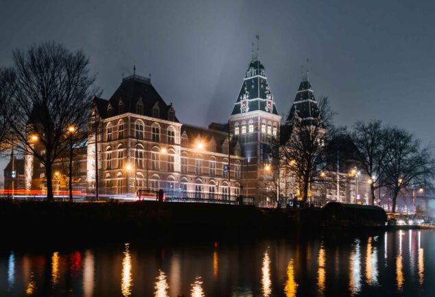 Чим зайнятись з дітьми в Амстердамі?